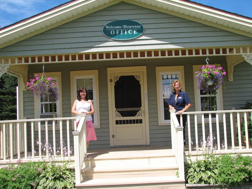 Brudenell Fairway Chalets Georgetown Eksteriør bilde